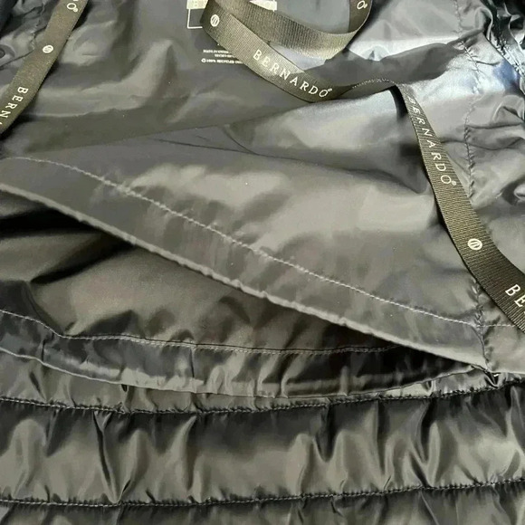 [M]Bernardo Classic  Eco Plume Blue Puffer Jacket - Picture 5 of 11